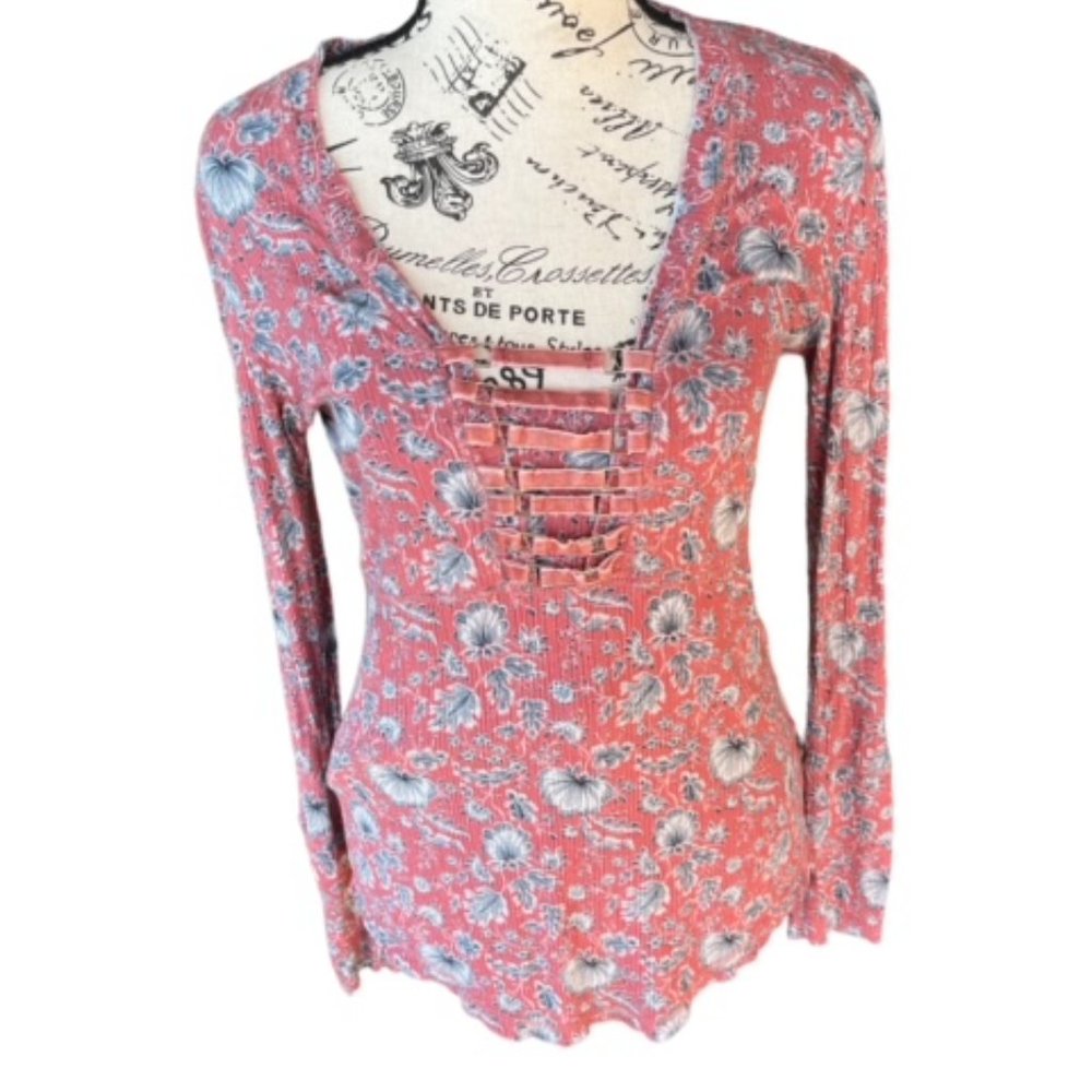 William Rast - Picture 2 of 3